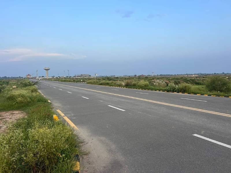 10 Marla plot for sale Ongroud Carpet Road Jinnah Sector LDA city LAHORE 1