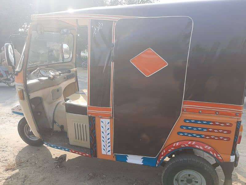 Rickshaw siwa company 6 setar family van modal 2019 for sale 2