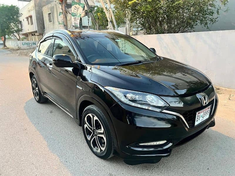 Honda Vezel 2016 1