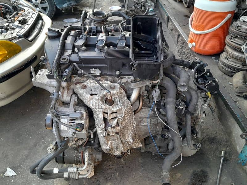 Toyota Vitz 1kr complete engine with CVT transmission. 1