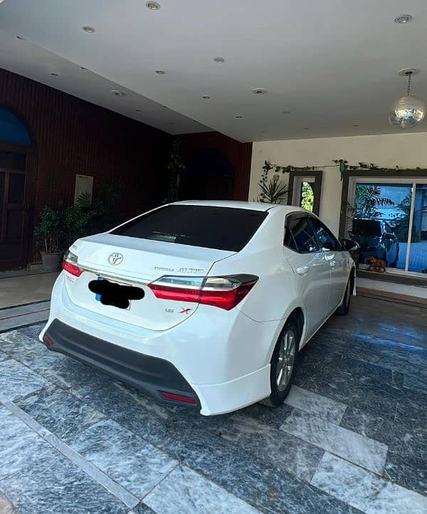 Toyota Corolla Altis 2016 4