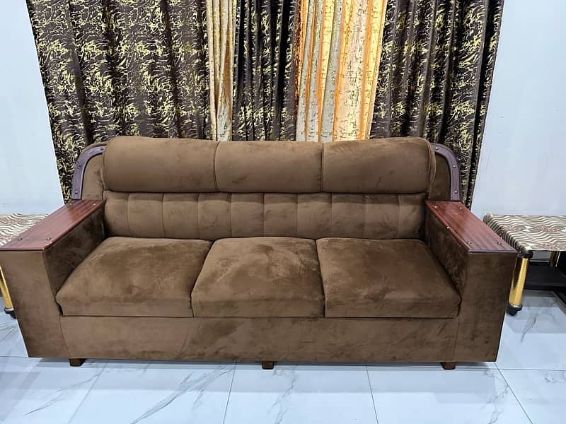 6 seater sofa set Perfect Condition 1