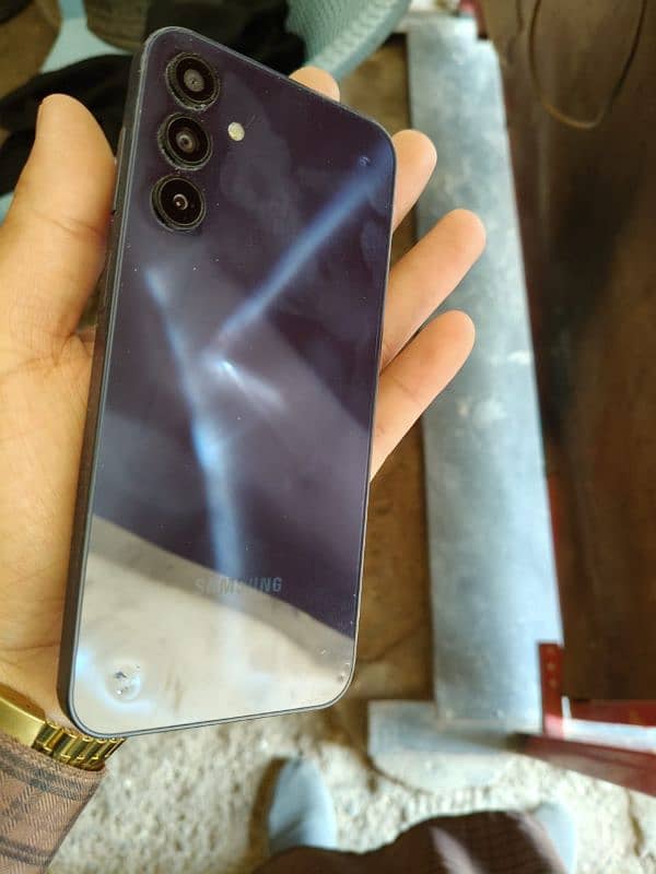 samsung a15 8 + 8 ram 256 gb mamory All ok back py thora sy dant hy 1