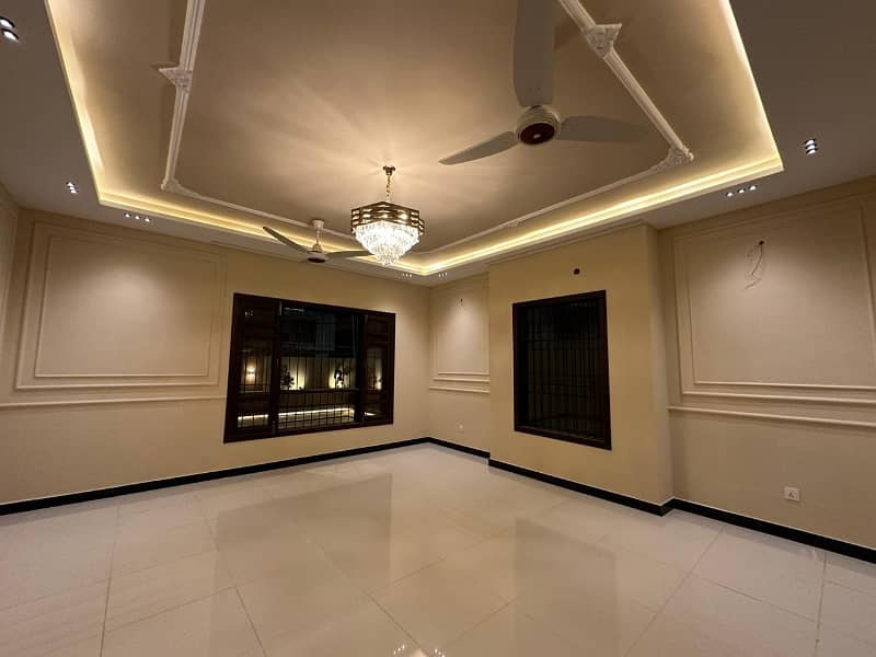 10 Marla triple story house for sale at kaghan colony 1