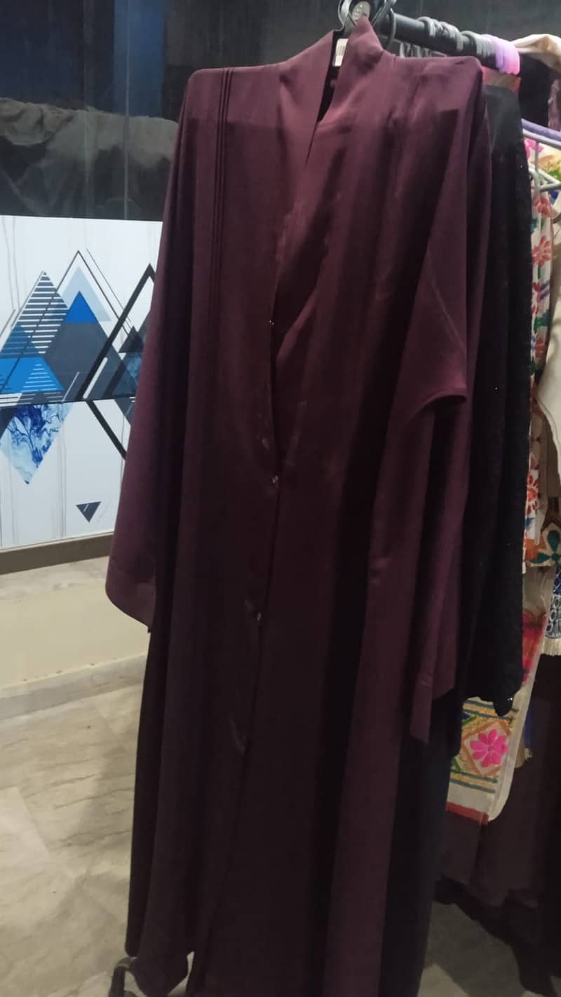 Abaya and Women garments: SHOP CLOSING CLEARANCE SALE 2