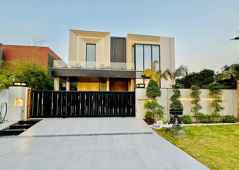 Mazhar Munir Design 01 Kanal Ultra Modern Bungalow For Sale In DHA Lahore 0