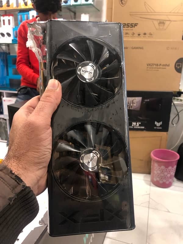 XFX RX 5700 1