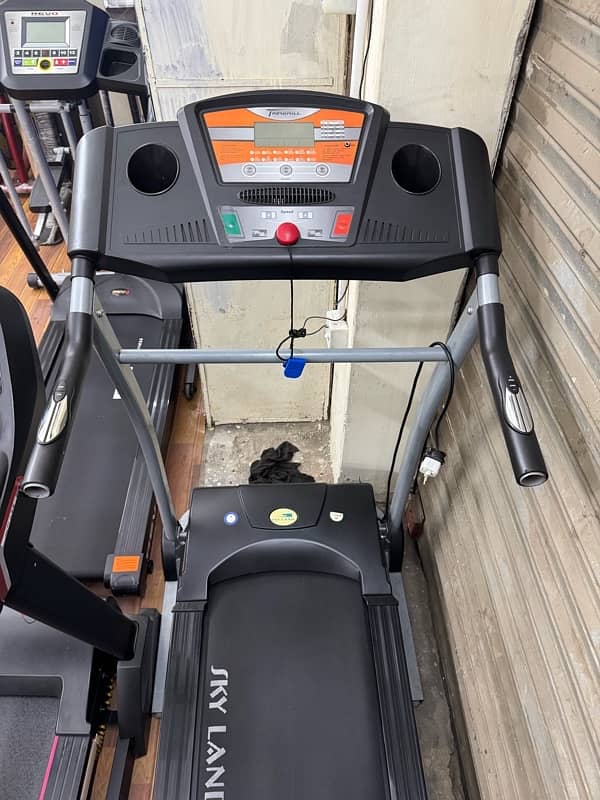 Running Treadmils Cycles Ellipticals Electric Machines | Butt Fitness 8