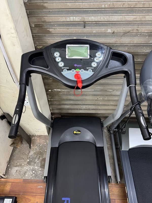 Running Treadmils Cycles Ellipticals Electric Machines | Butt Fitness 16