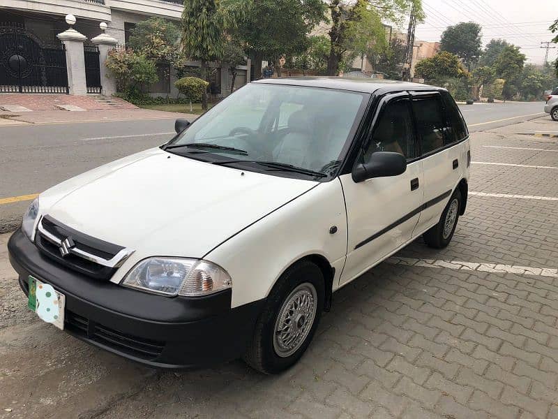 Suzuki Cultus VXR 2010 home use 0-3-2-3. . 4-8-7-2-8-1-8 4