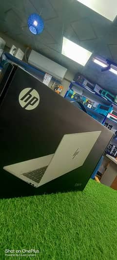 hp envy 14 core i5 14th gen 8gb 512gb