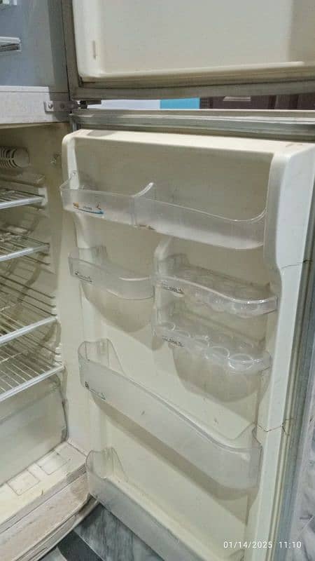 35000 PEL Refrigerator 4