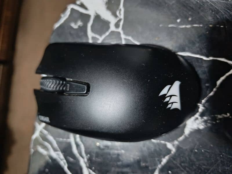 Corsair Harpoon RGB Wireless Gaming Mouse 8/10 condition 2