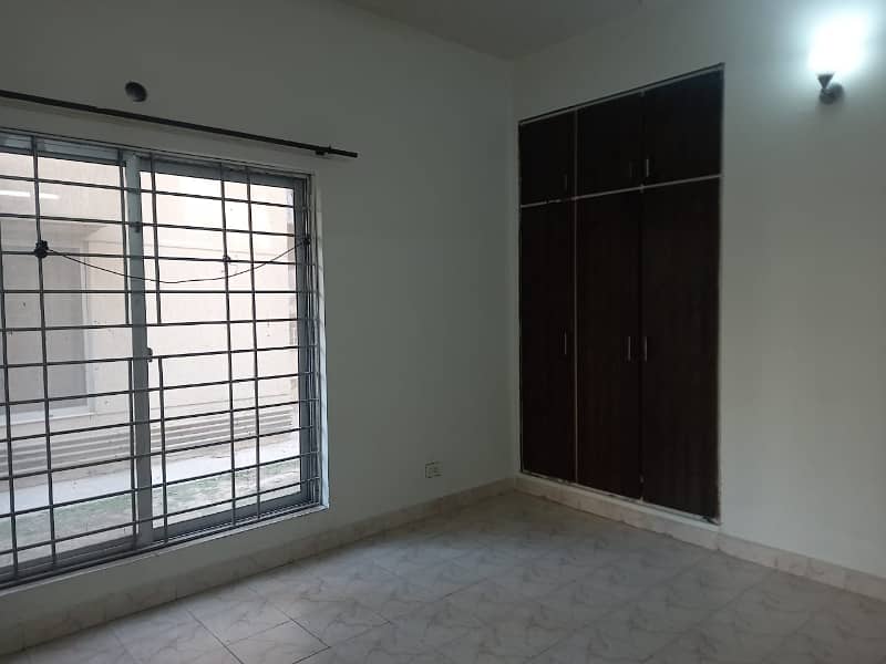 5 Marla 2 Bedroom Unfurnished Apartment for Rent Sector C Askari 11 Lahore 16