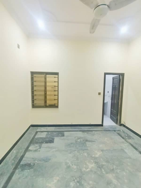 House for rent 5 Marla double story in marwa town near ghauri town Islamabad 4