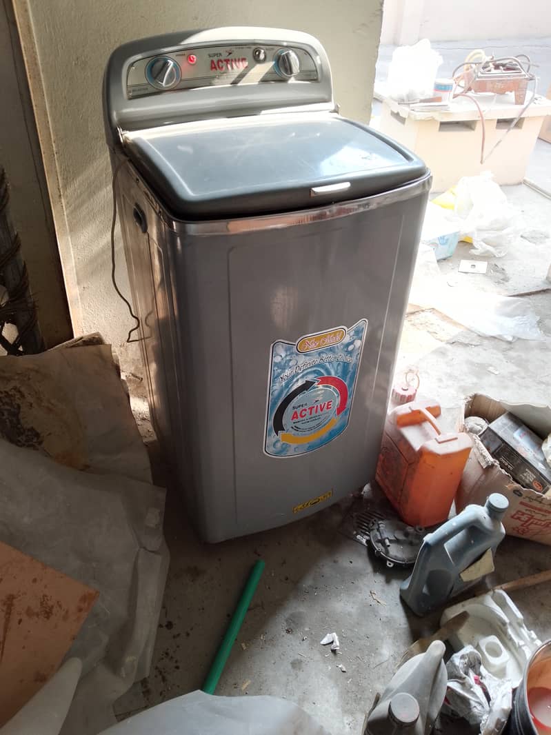 Washing machine like new 2