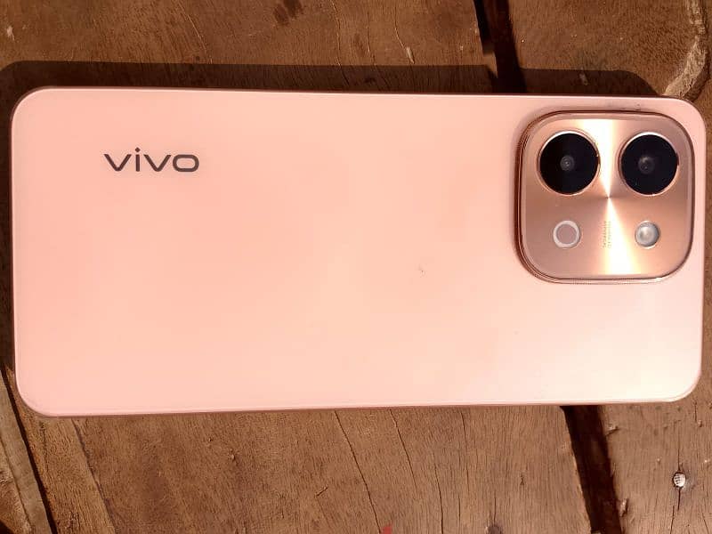 vivo y28 1