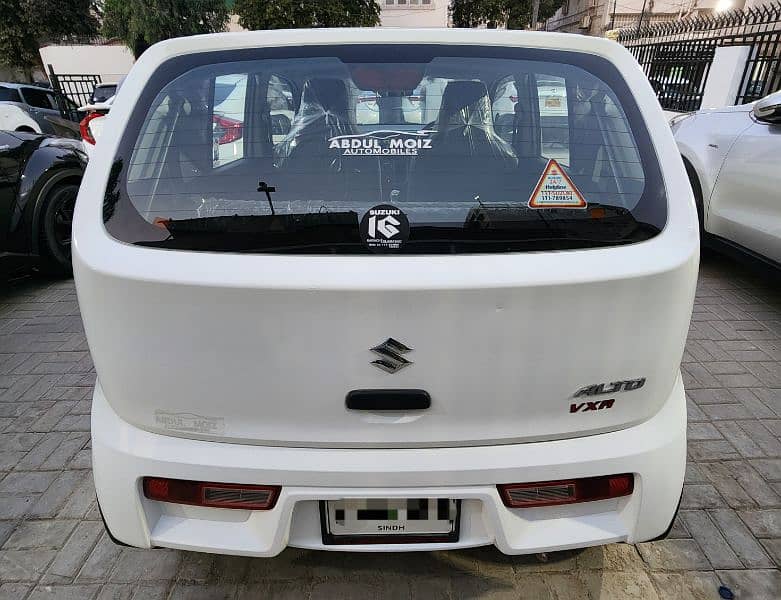 Suzuki Alto 2023 4