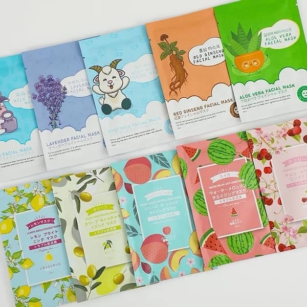 Moyaam pack of ten sheet masks 1