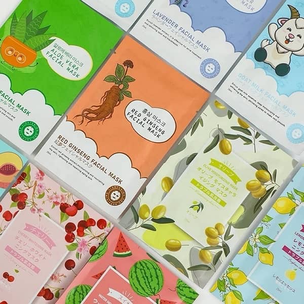 Moyaam pack of ten sheet masks 2