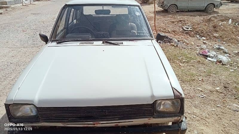 Toyota Starlet 1981 6