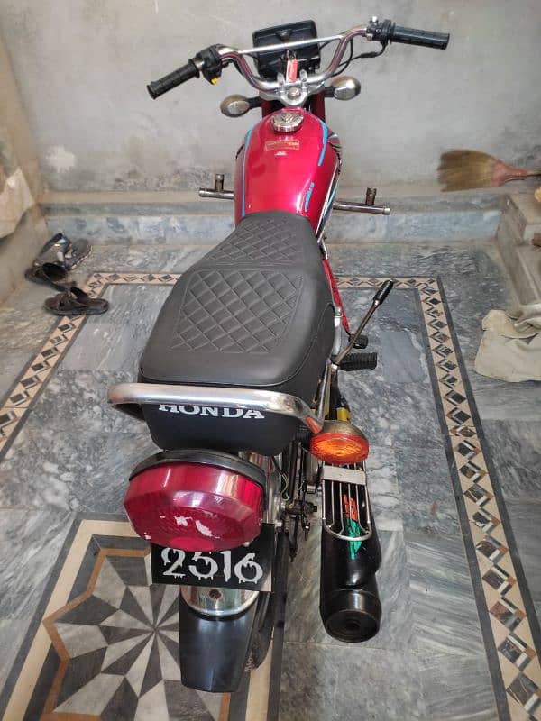 Honda 125 4