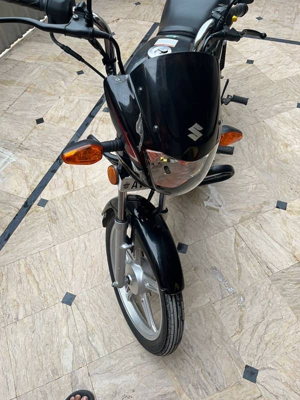 Suzuki 110 New Condition 10/10 4