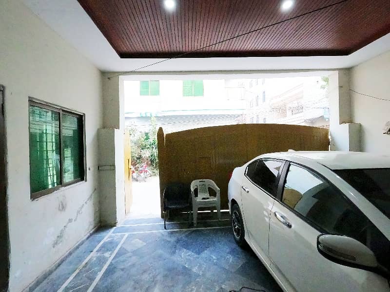 Reserve A Centrally Located Corner House In UMT Road 48