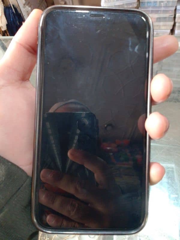 iphone XR 10by 10 condition 1