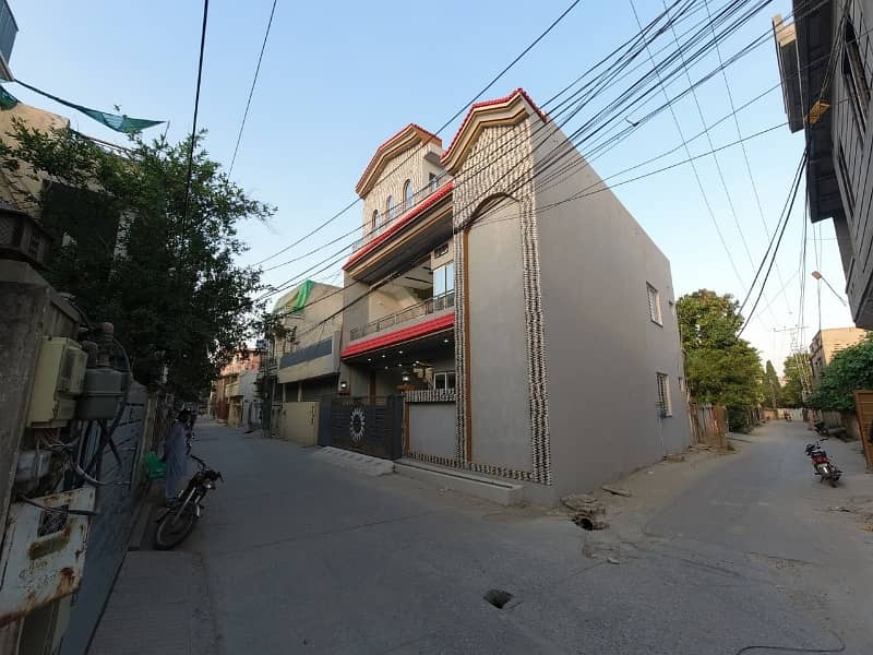 Corner House For Sale In Afshan Colony 5