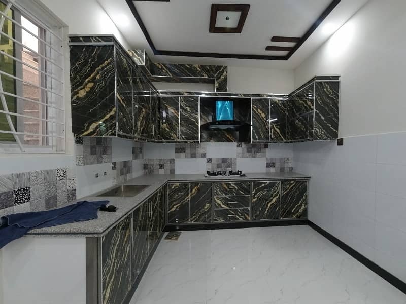 Corner House For Sale In Afshan Colony 24