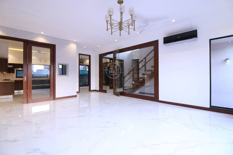 10 MARLA SLIGHTLY USED LUXURY MODERN DESIGN HOUSE FOR RENT IN DHA PHASE 6 TOP LOCATION 12