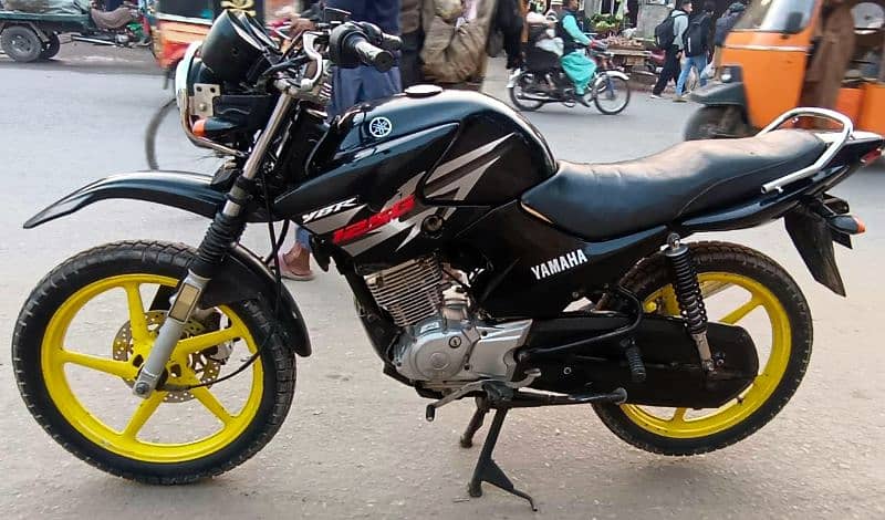 Yamaha Ybr 125G . . Japanese Model 4