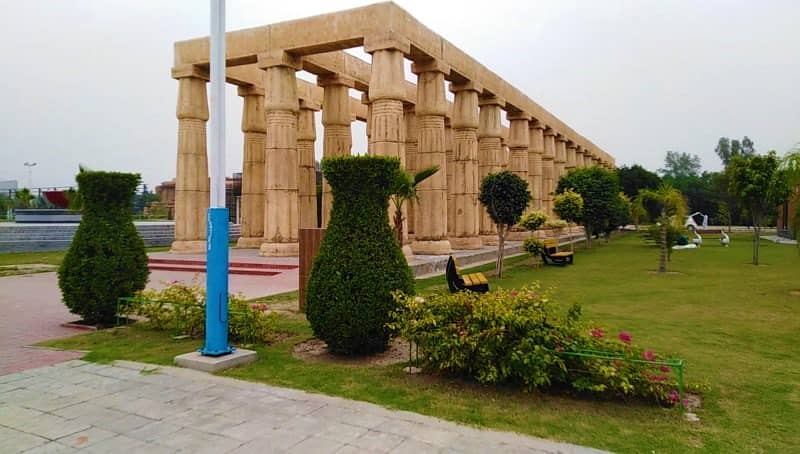 10 MARLA PLOT IN PHASE 4 ( BAHRIA ORCHARD PHASE 4 ) 0