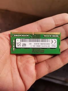 4 Gb ddr4 3200 mhz Ram 2 stiks are available