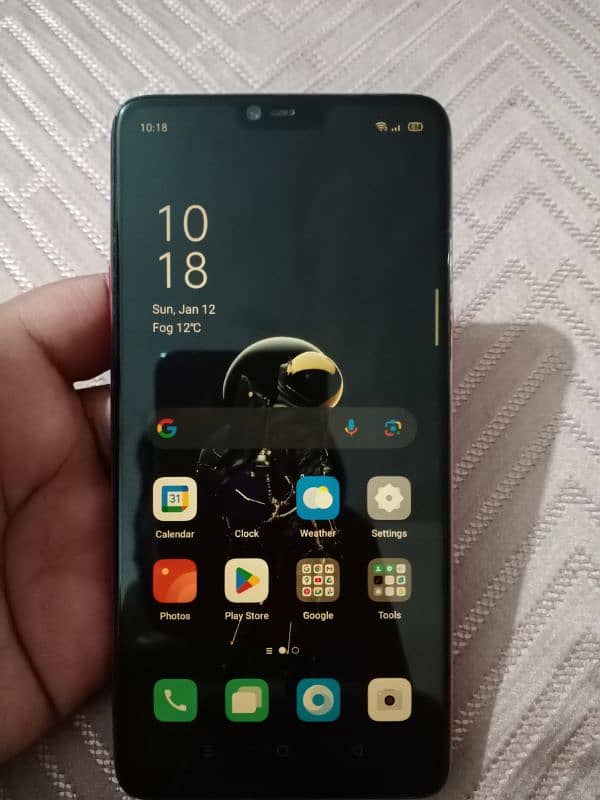 OPPO F7 1