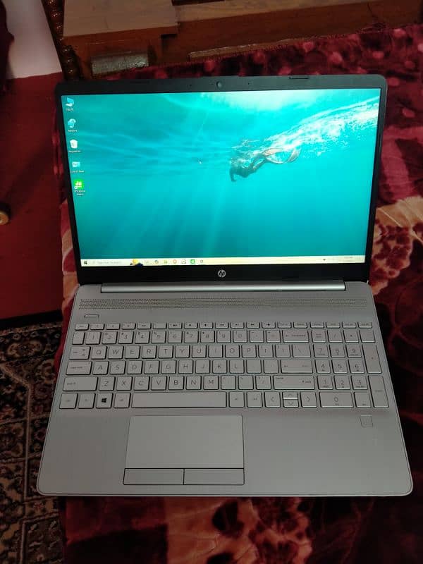 HP 15 Series, i3 11th generation, 8gb ddr4, 256gb nvme ssd, Fast one 0