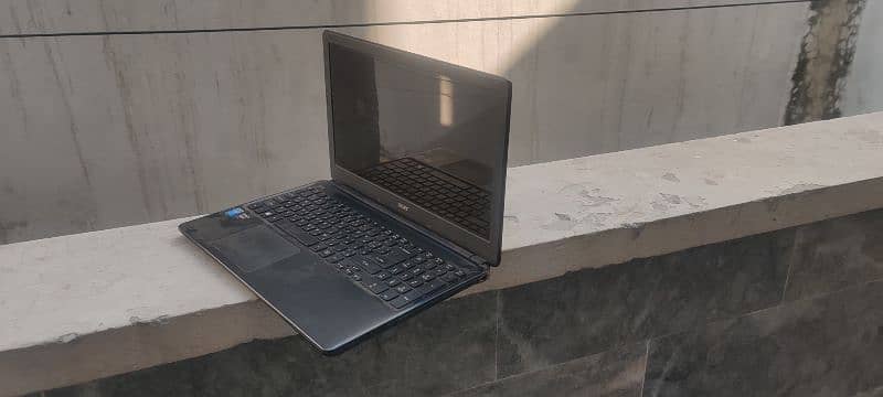 acer i5 4rth generation 0