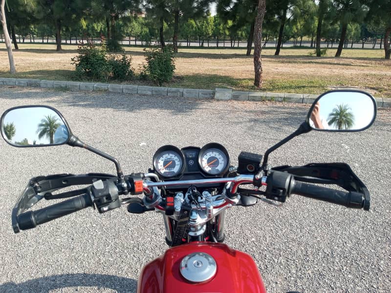 Yamaha YB 125Z | Model 2022 | Urgent Sale | Total Geniune 4