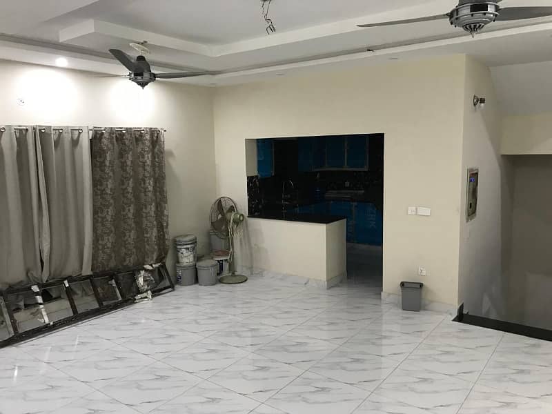 Upper Portion Available For Rent 1