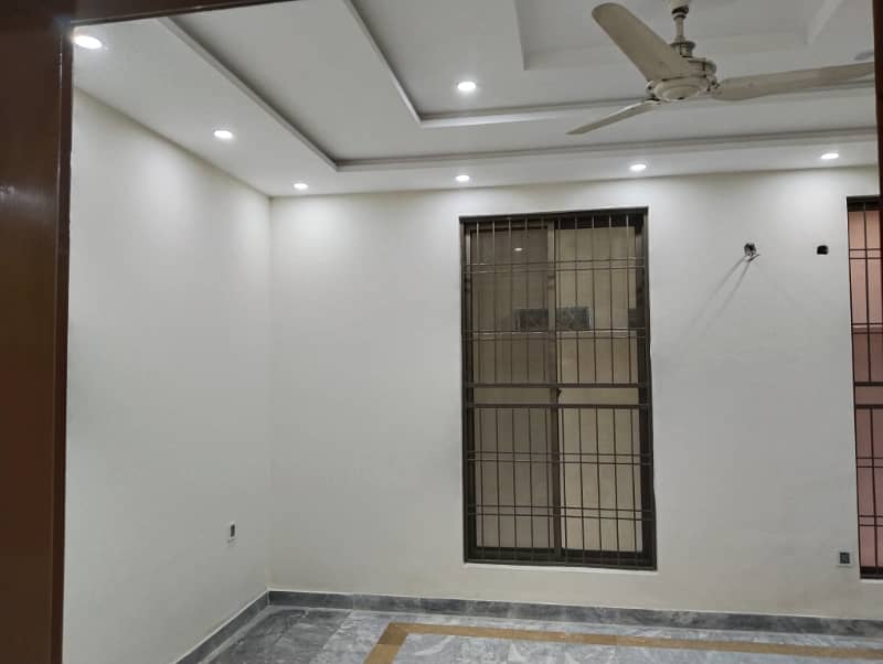 1 kanal Lower portion for rent in Nawab Town Near Ucp university for Family and Silent office (Call center + Software house 1