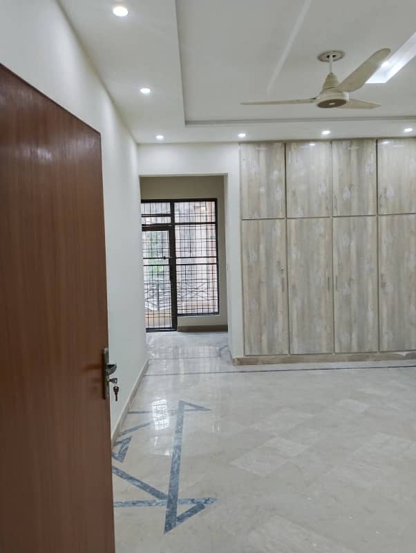 1 kanal Lower portion for rent in Nawab Town Near Ucp university for Family and Silent office (Call center + Software house 5