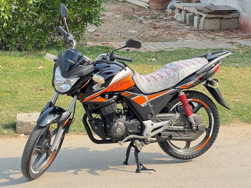 Honda cb150f 2022 model 0