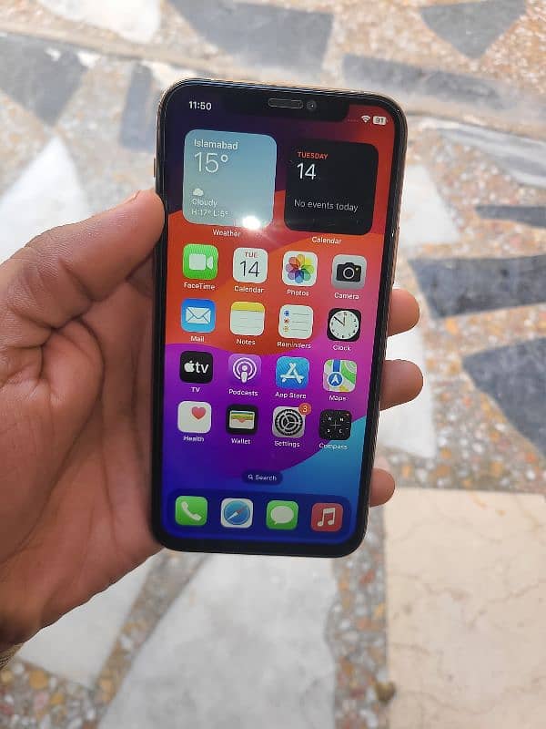 IPhone 11 pro 1