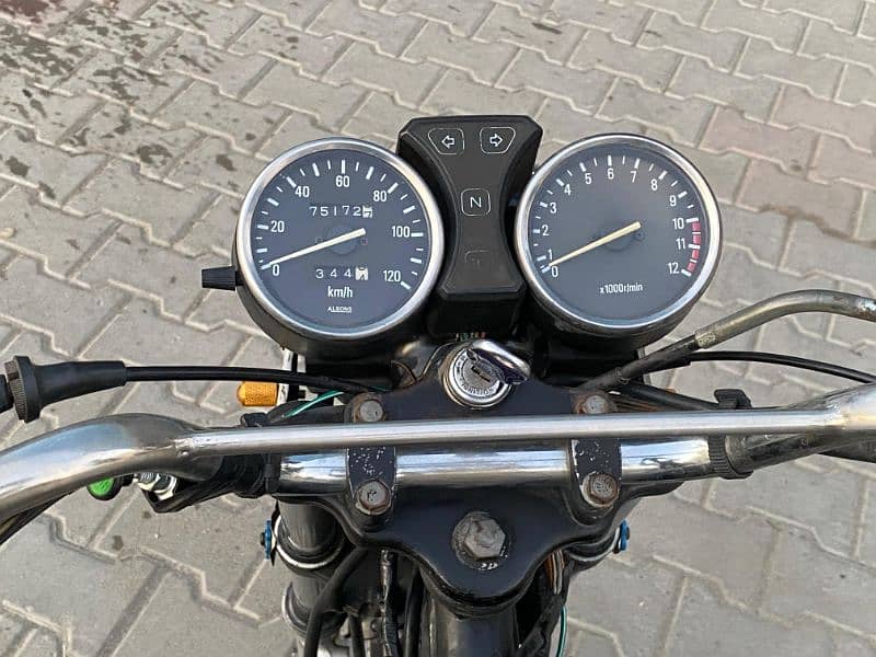 Suzuki GS 150cc 2