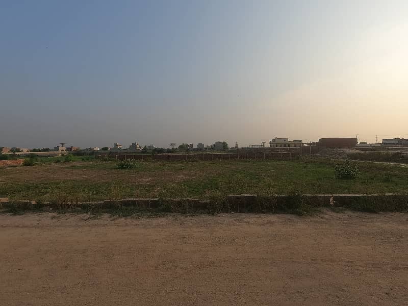 3 Kanal Plot Best For House School Apartment For Sale 200ft Front Sarqari Road Attack Bahria Town & NEW Lahore City 0