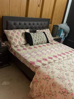 Double size bed available with mattress With Side Tables