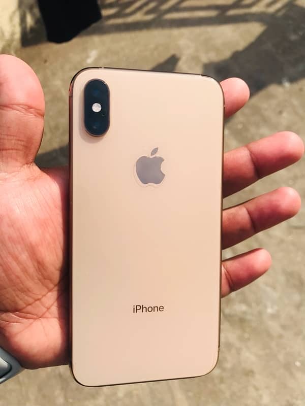 Iphone xs 256gb pta approved battery changed 1