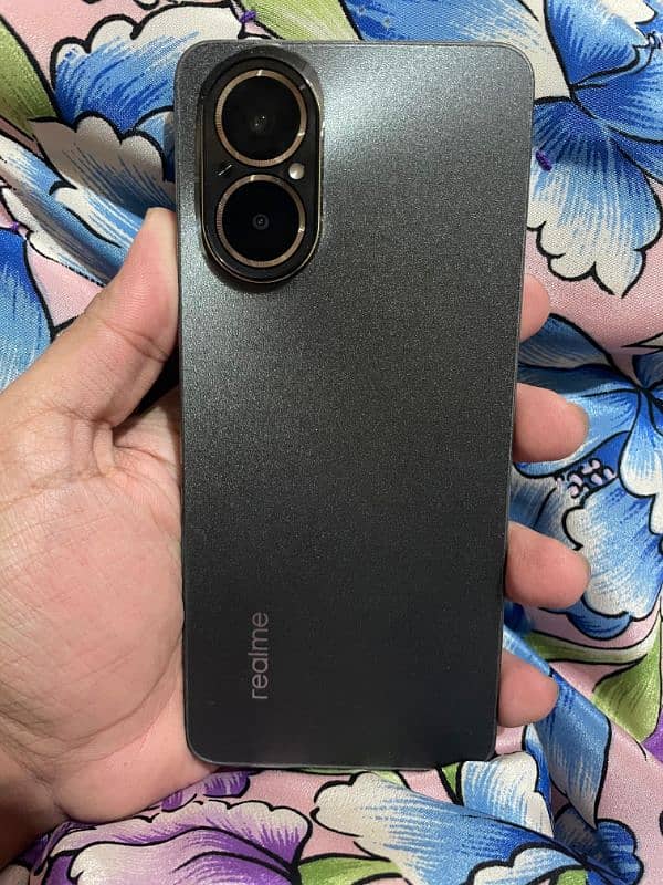 Realme C67 0