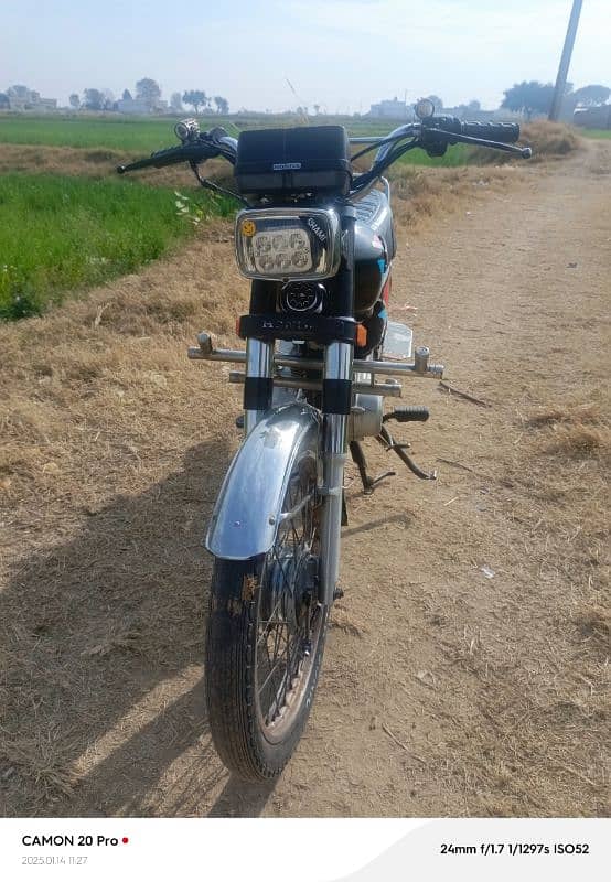 Honda 125 for sale . 1